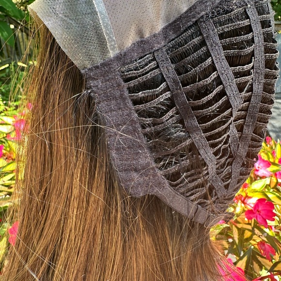 Belle Tress Lady Latte HF Wig Choc w Caramel - Picture 8 of 14